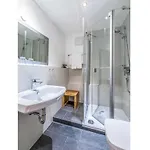 One-bedroom 오버스타우펜